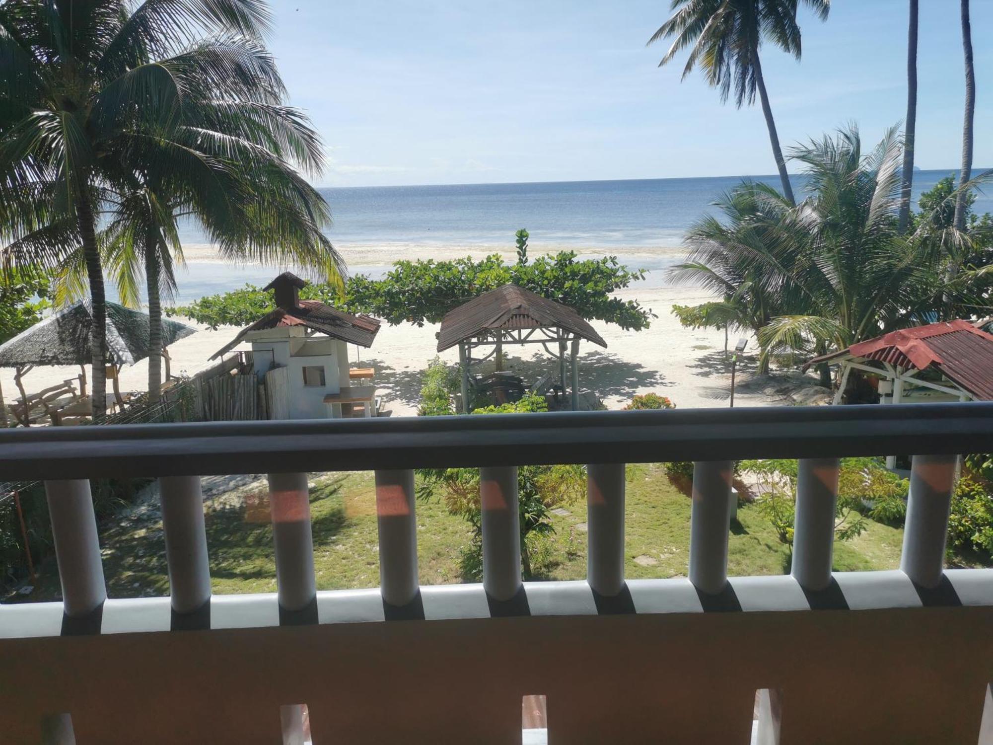 Tropicasa Siquijor Seafront Guest House Solangon Екстер'єр фото