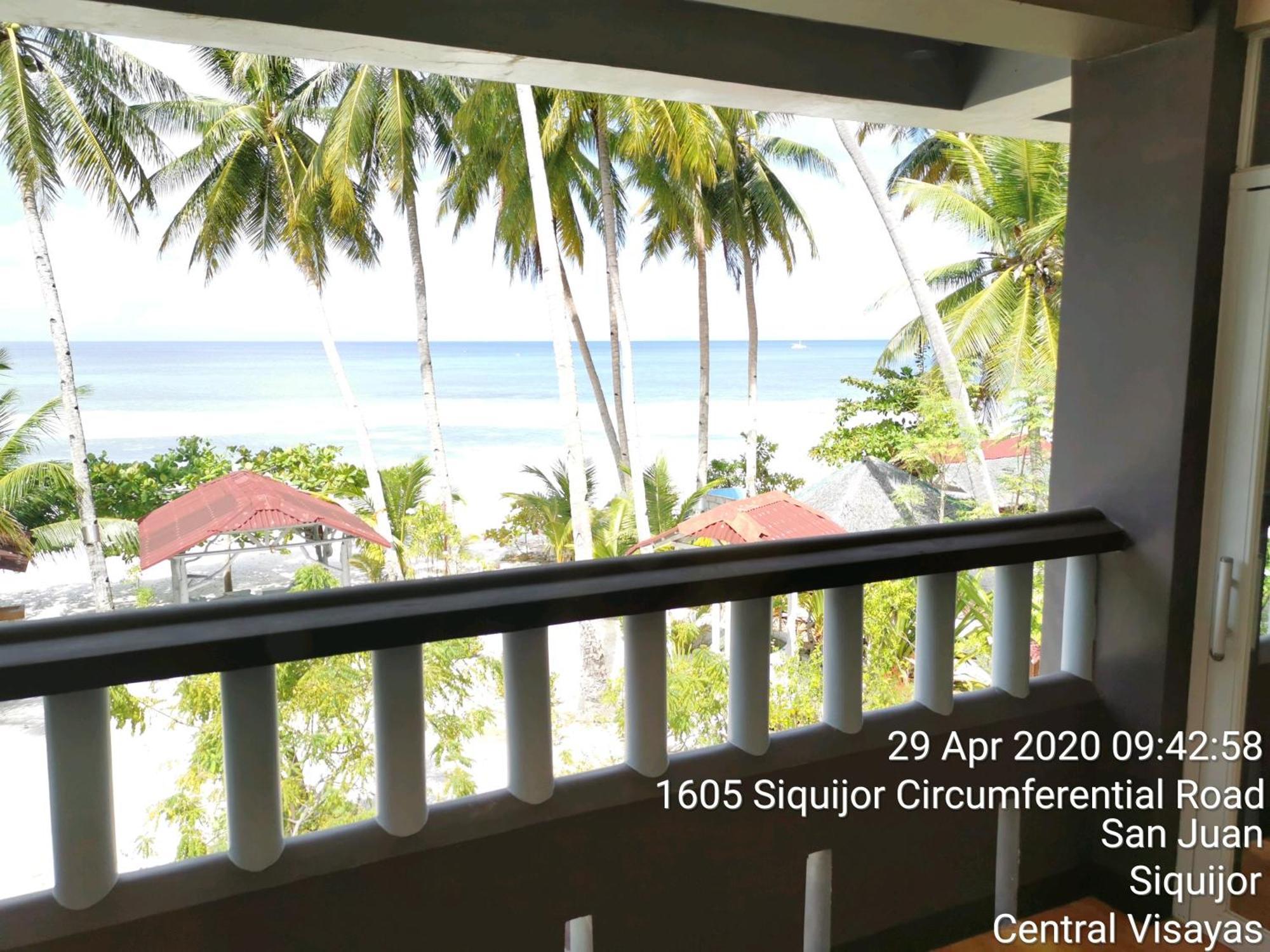 Tropicasa Siquijor Seafront Guest House Solangon Екстер'єр фото